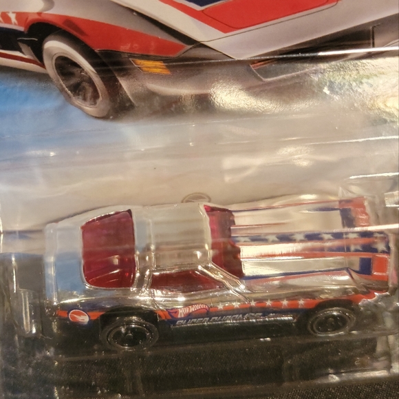 2019 Hotwheels Super Chromes Corvette Stingray Treasure Hunt. - Picture 9 of 14